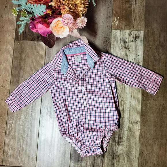 Carter's Baby Boy Size 9m Pink and Blue Plaid 100% Cotton Button Down Shirt - Picture 1 of 13